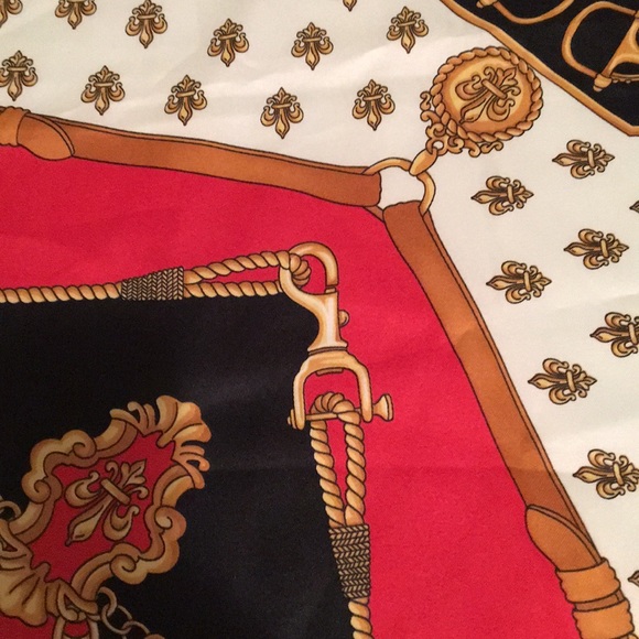 Firenze Italian scarf - Picture 9 of 12